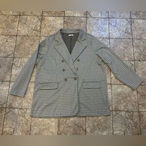 Maurice’s Neutral Plaid Boyfriend Blazer - Size 1x Women’s